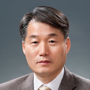 Prof. Keun Lee