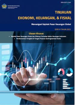 Cover Edisi IV 2023 : Menavigasi Gejolak Pasar Keuangan Global